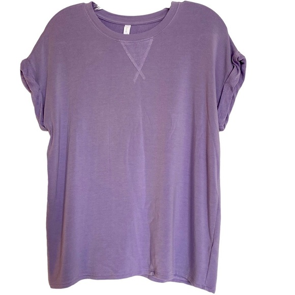 NEW Tahari lilac tee rolled sleeves scoop neck Softest cozy material Small
C - Picture 3 of 8
